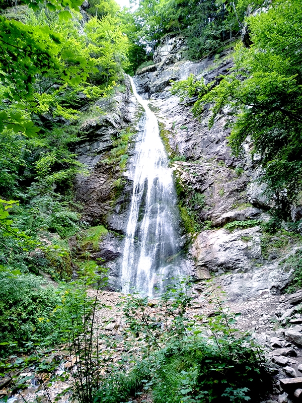 Free waterfall photo 